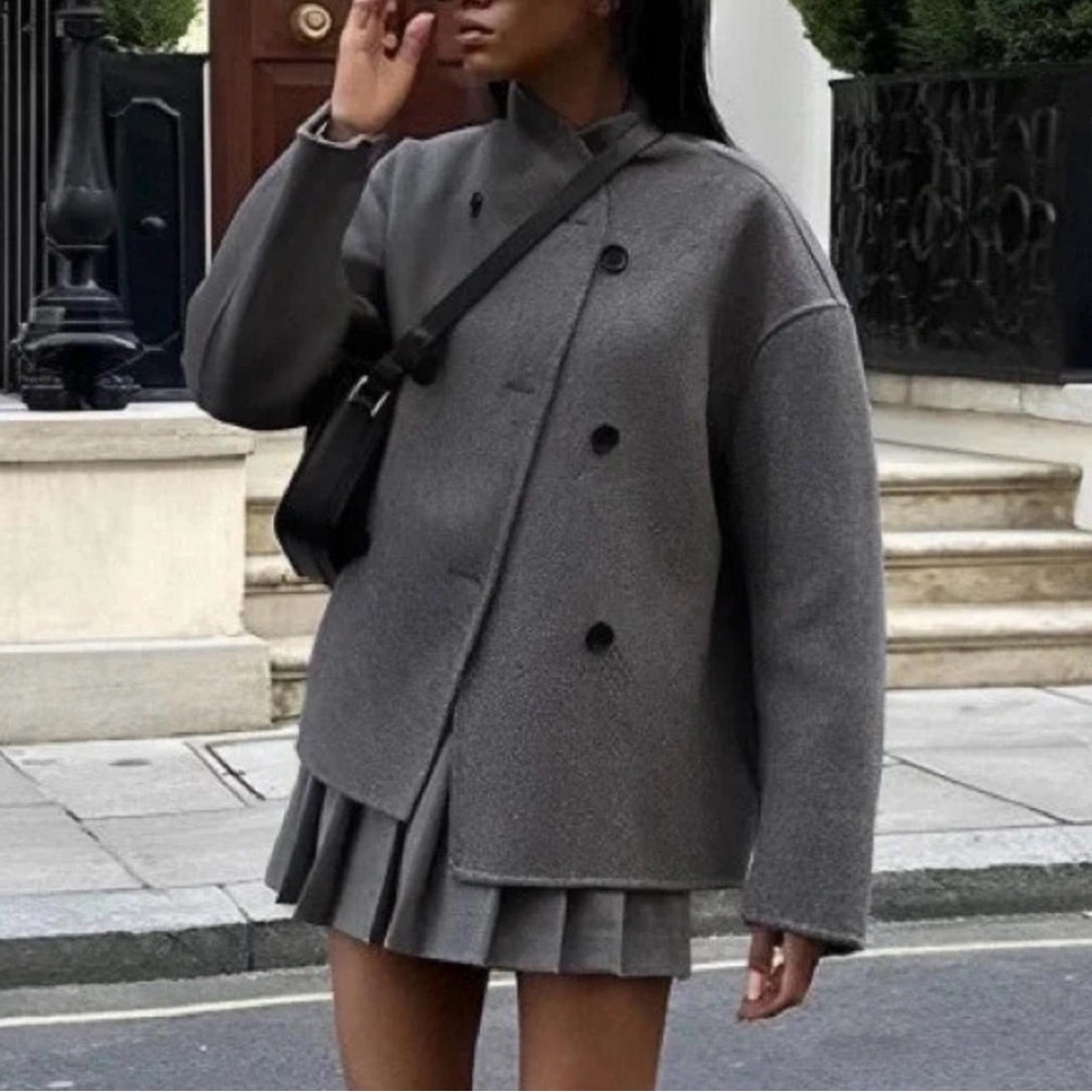COMMENSE NWT- Oversized Button-Down Jacket | Sold Out | XS